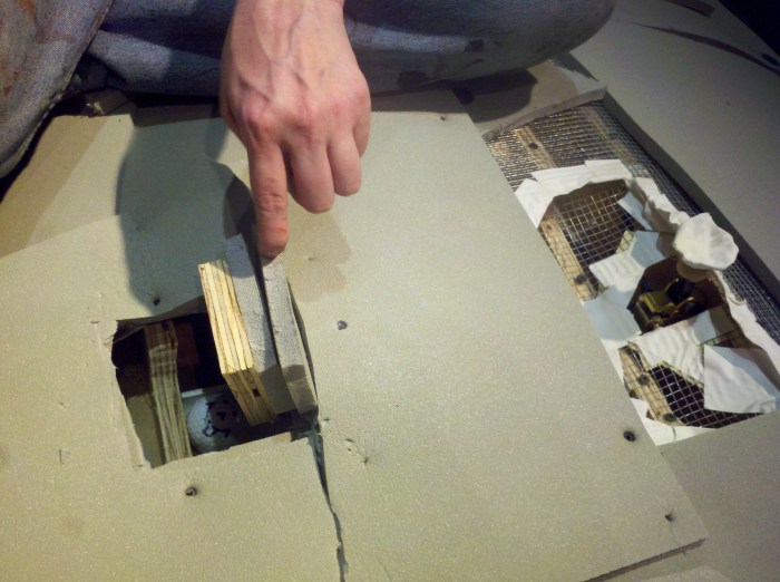 Solenoid trap for golfball dissappearance