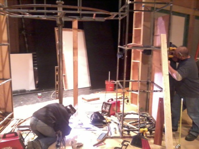 building a rotating door